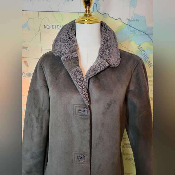 Lands'End Brown Sherpa Coat 3/4 Lenght With Pockets Size S 6-8 - Picture 2 of 16